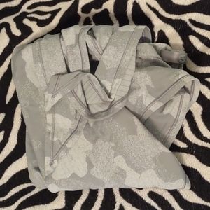 Lululemon All You Need scarf